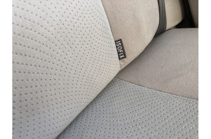 4640C1F1-9C25-495F-A87F-CDF96D7B1406